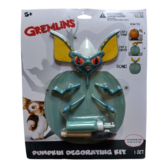 Gremlins Stripe Pumpkin Push In Pieces w/ Paint Halloween Pumpkin Decorating Kit - Picture 1 of 2
